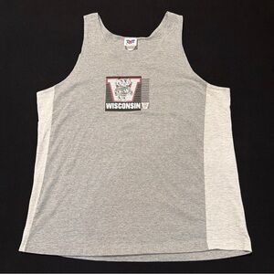 Wisconsin Badgers Vintage TnT Grey Graphic Tank Top Mens Size Large
